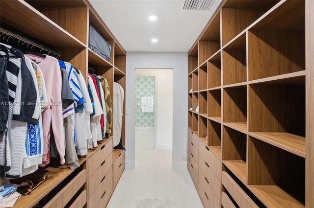 4354 Alton Road, Miami Beach, FL 33140