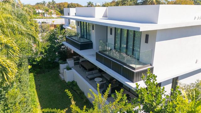 4354 Alton Road, Miami Beach, FL 33140
