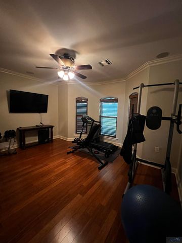 257 Longdale Drive, Schriever, LA 70395