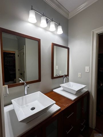 257 Longdale Drive, Schriever, LA 70395