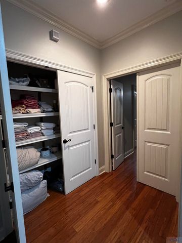 257 Longdale Drive, Schriever, LA 70395