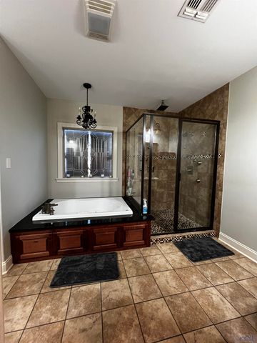 257 Longdale Drive, Schriever, LA 70395