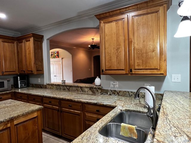 257 Longdale Drive, Schriever, LA 70395