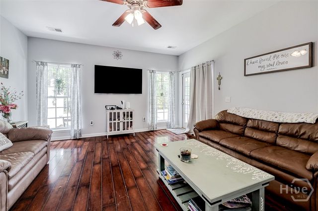 29 Falkland Avenue, Port Wentworth, GA 31407