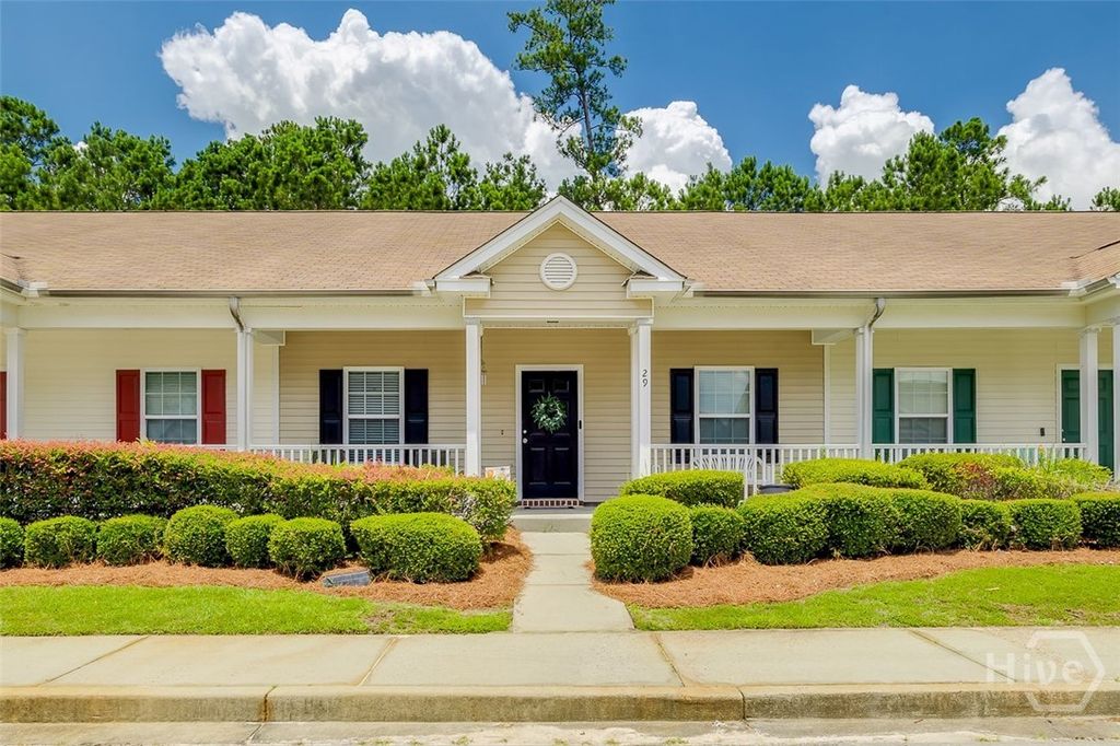 29 Falkland Avenue, Port Wentworth, GA 31407