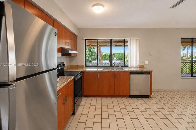 9320 NW 13th Street, Pembroke Pines, FL 33024