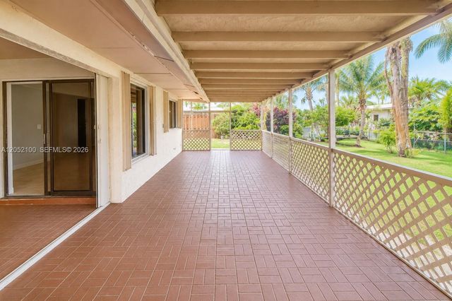 9320 NW 13th Street, Pembroke Pines, FL 33024