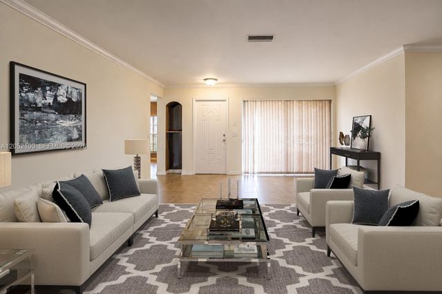9320 NW 13th Street, Pembroke Pines, FL 33024