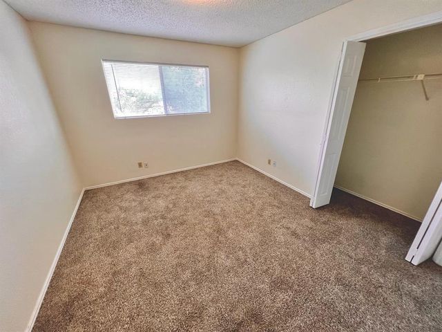 367 Fantail LOOP B, Austin, TX 78734