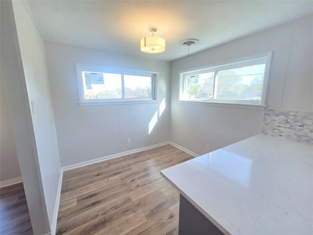 5801 Wedgworth Road, Fort Worth, TX 76133