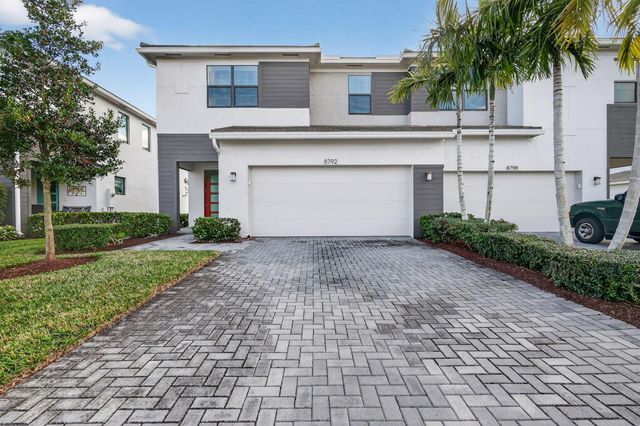 8792 Antarus Drive, Lake Worth, FL 33467