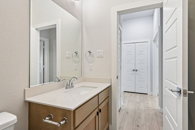 452 Leopold Trail, Waxahachie, TX 75165