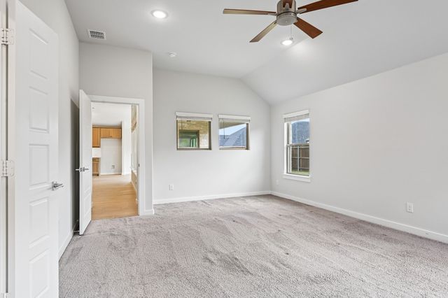 452 Leopold Trail, Waxahachie, TX 75165