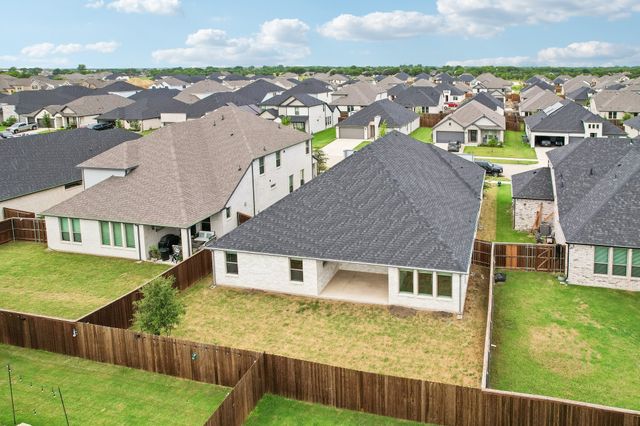 452 Leopold Trail, Waxahachie, TX 75165