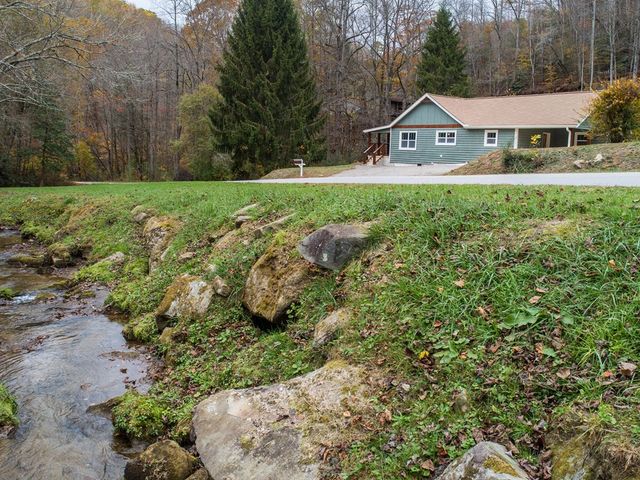 5107 Boiling Springs Road, Murphy, NC 28906