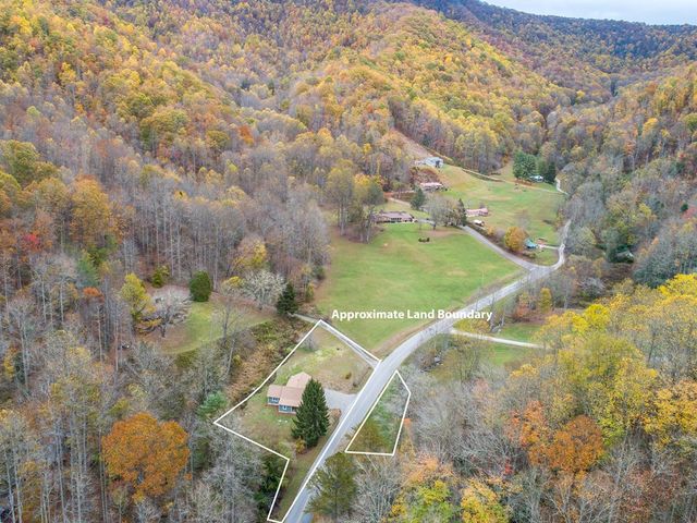 5107 Boiling Springs Road, Murphy, NC 28906