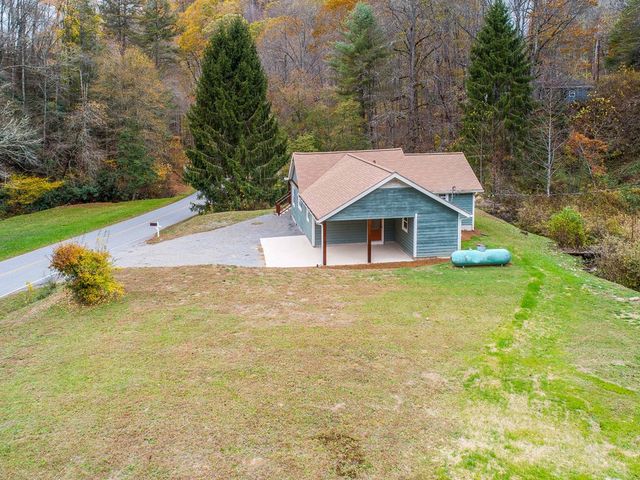 5107 Boiling Springs Road, Murphy, NC 28906