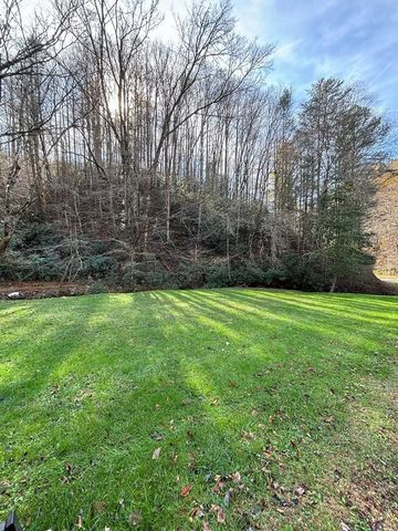 5107 Boiling Springs Road, Murphy, NC 28906