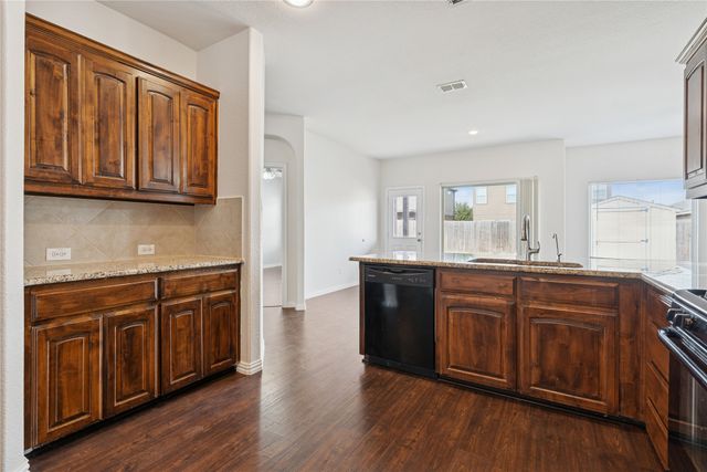 1801 Placitas Trail, Fort Worth, TX 76131