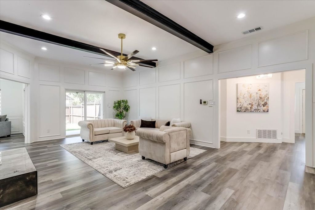 2100 Antibes Drive, Carrollton, TX 75006 — photo 2