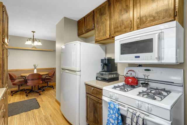 2293 Golfview Drive, White Bear Lake, MN 55110