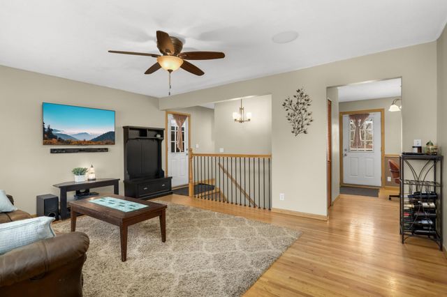 2293 Golfview Drive, White Bear Lake, MN 55110