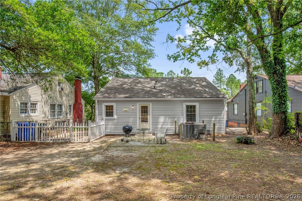 705 Greenland Drive, Fayetteville, NC 28305 — photo 2