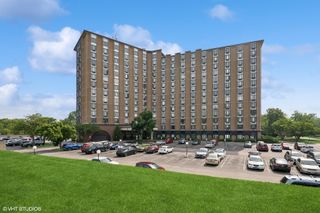 1 Renaissance Place 4PH, Palatine, IL 60067