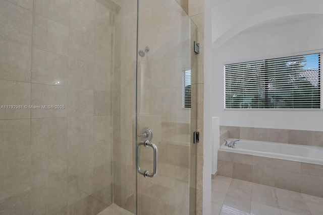 7871 SW 195th Ter, Cutler Bay, FL 33157