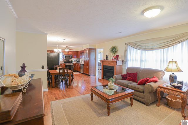 4040 Old US Hwy 45, Paducah, KY 42003