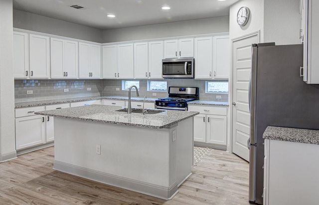 16800 Marcello DR, Pflugerville, TX 78660