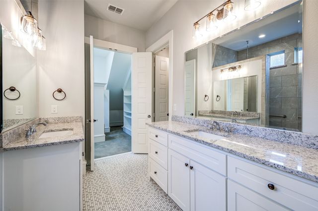 208 S Benge Street, Mckinney, TX 75069