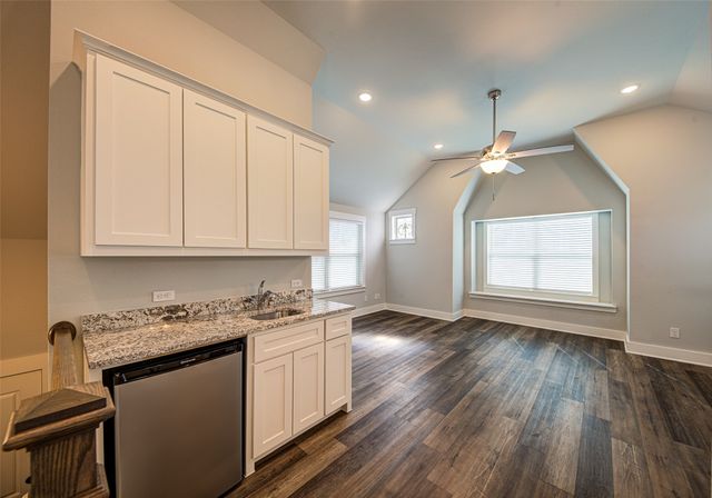 208 S Benge Street, Mckinney, TX 75069