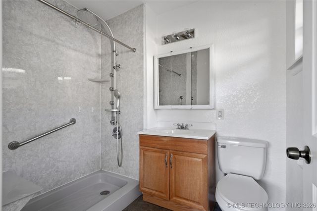 3812 E 36th Street, Tulsa, OK 74135