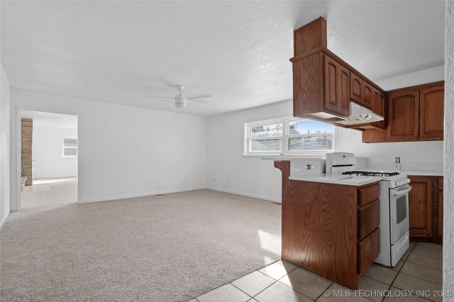 3812 E 36th Street, Tulsa, OK 74135