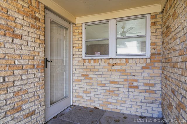 3812 E 36th Street, Tulsa, OK 74135