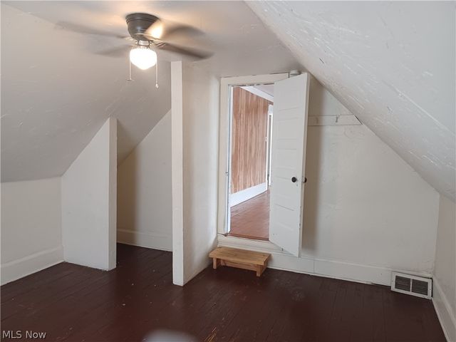 1639 Wellington Avenue, Youngstown, OH 44509
