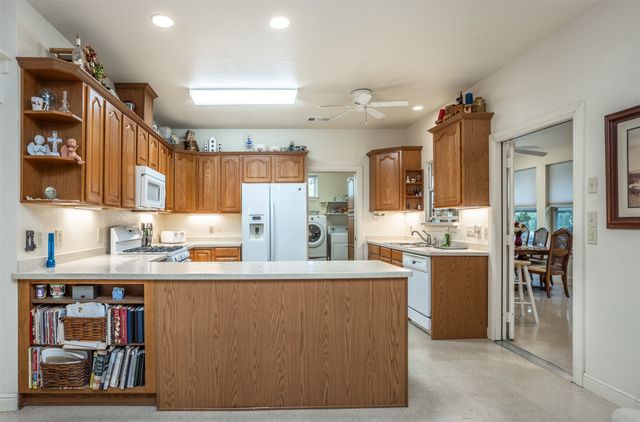 149 Red Oak, Gainesville, TX 76240