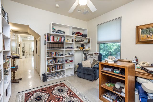 149 Red Oak, Gainesville, TX 76240