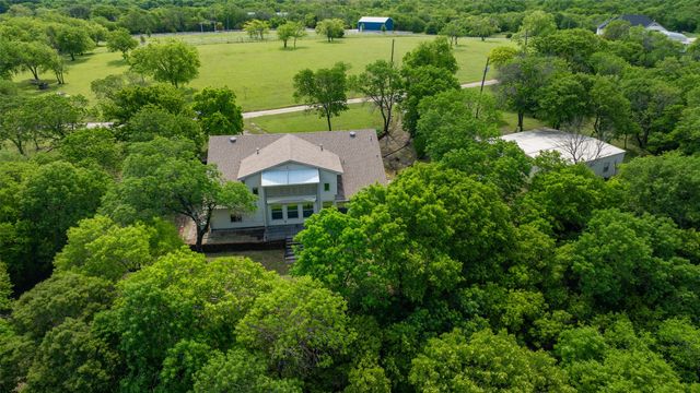 149 Red Oak, Gainesville, TX 76240