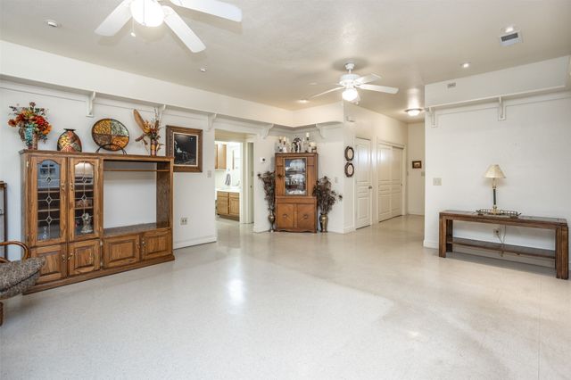 149 Red Oak, Gainesville, TX 76240