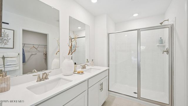 73 Penny Lane, Neptune Township, NJ 07753