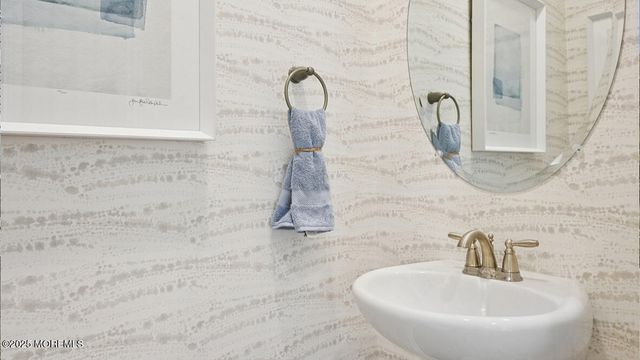 73 Penny Lane, Neptune Township, NJ 07753