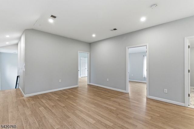 7 Le Boun Blvd, Ringwood Boro, NJ 07456
