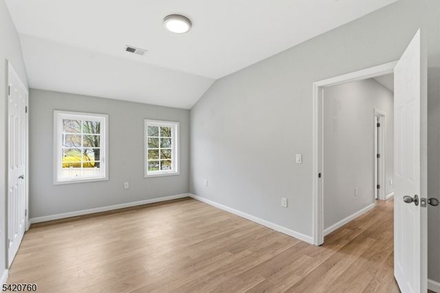 7 Le Boun Blvd, Ringwood Boro, NJ 07456
