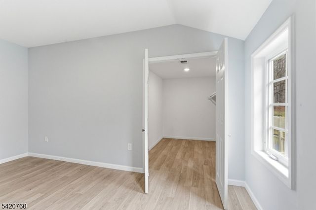 7 Le Boun Blvd, Ringwood Boro, NJ 07456