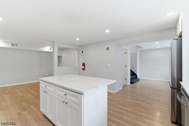 7 Le Boun Blvd, Ringwood Boro, NJ 07456