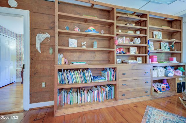 136 Main Street, Schoharie, NY 12157