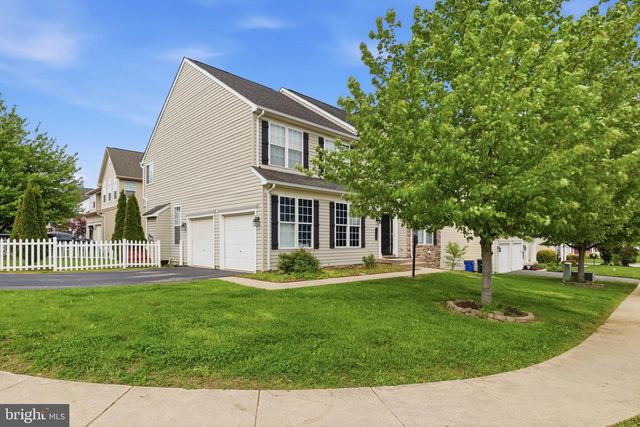 3741 STONEHOUSE LN, Dover, PA 17315
