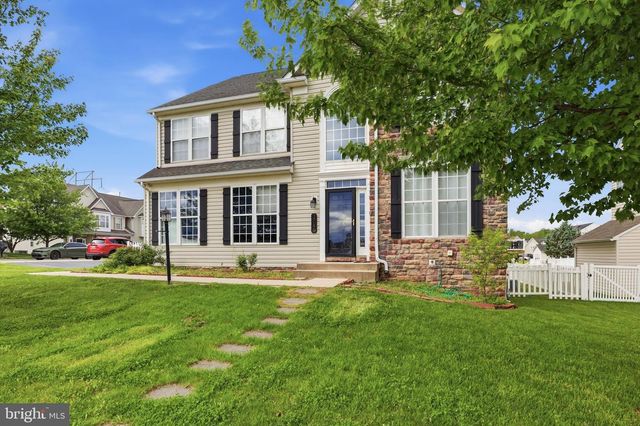 3741 STONEHOUSE LN, Dover, PA 17315